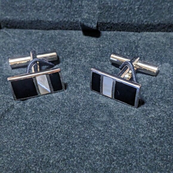Sterling Silver Onyx and Mother of Pearl Rectangle Cufflinks NEW! - Picture 1 of 4